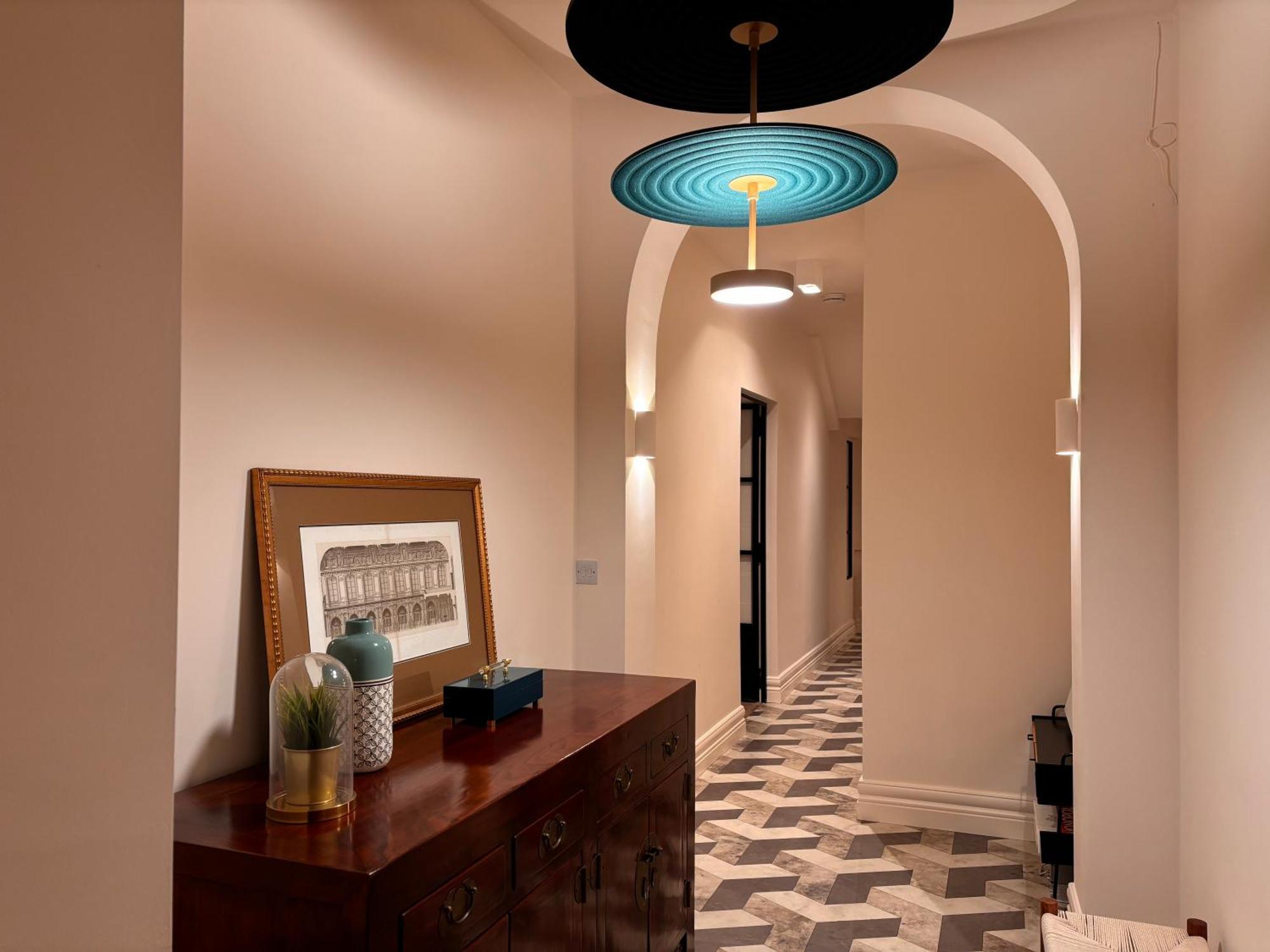 Luxurious 2 Bedroom Apartment With Sea View In Monkstown بلاكروك المظهر الخارجي الصورة